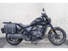 ホンダ　レブル１１００　ＳＣ８３　キャリアベース　サドルバッグ　エンジンガード　７０４３２