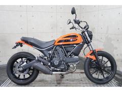 ＤＵＣＡＴＩ　スクランブラーＳＩＸＴＹ２　ＫＡ００　フェンダーレス　７００７２