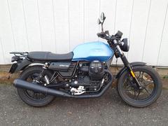 ＭＯＴＯ　ＧＵＺＺＩ　Ｖ７IIIストーン　２０１７年モデル　リアキャリア付き　７０７３０