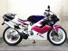 スズキ　ＲＧＶ２５０ガンマ　ＳＰ　ＶＪ２３Ａ　１９９６年モデル　逆車　２サイクル　V型２気筒エンジン　７２１１０