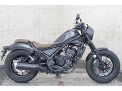 ホンダ　レブル２５０　Ｓエディション　ＭＣ４９　ＥＴＣ２．０　シガーソケット　ビレットレバー　サドルバッグ　エンジンガード　７３３７７