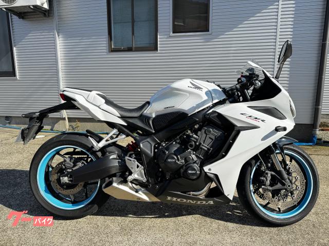 ホンダ CBR650R RH03 2023年モデル カスタムシート