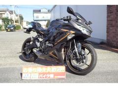 カワサキ　Ｎｉｎｊａ　ＺＸ−２５Ｒ　ＳＥ　ノーマル車