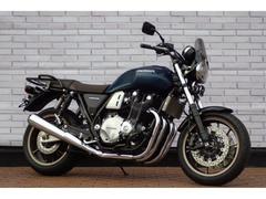 ホンダ　ＣＢ１１００ＲＳ　ファイナルエディション　バイザー・エンジンガード・リアキャリア装備
