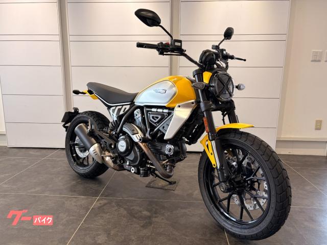 スクランブラーアイコン　６２ＹＥＬＬＯＷ　純正クイックシフター・ＥＴＣ２．０・リアアクスルスライダー装備　ＣＲ−１施工済み