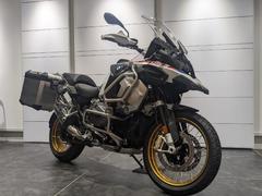 ＢＭＷ　Ｒ１２５０ＧＳ　Ａｄｖｅｎｔｕｒｅ　プレミアムスタンダード　キーレス　シートヒーター　純正ＯＰ・アルミパニアケース付き