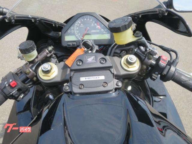 ホンダ CBR1000RR SC57後期モデル モリワキフルエキ2本