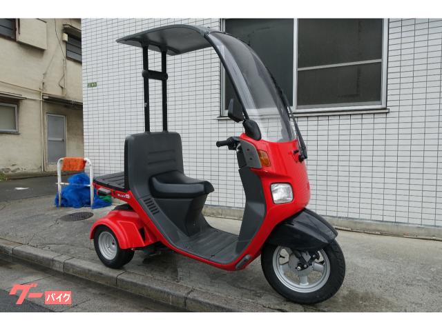 ジャイロキャノピー　ＴＡ０３　１３２　インジェクション　４スト　レッド