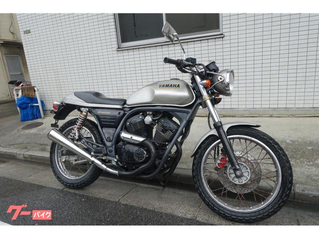 ルネッサ　４ＤＮ　グレー　空冷４ストＶツインエンジン　キャブ車　純正カフェレーサースタイル　スパトラマフラー