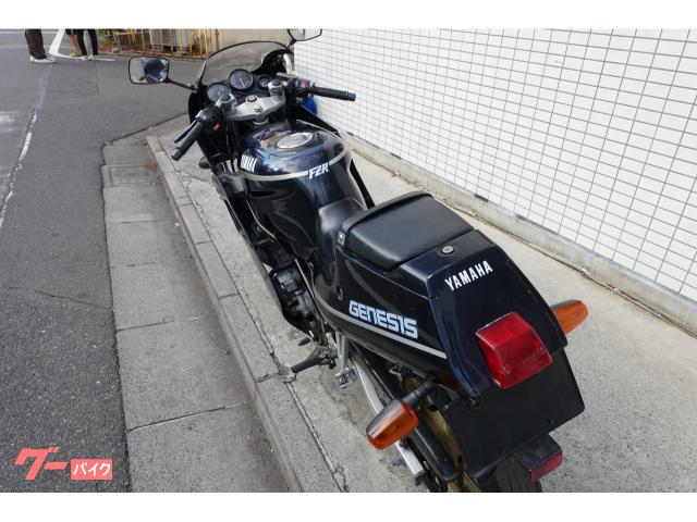 商談中【⠀すみません】FZR250、2KR黒、四気筒。音がいいです！自賠責保険つき。 ヤマハ FZR250 2KR 水冷4スト4気筒エンジン ブラック