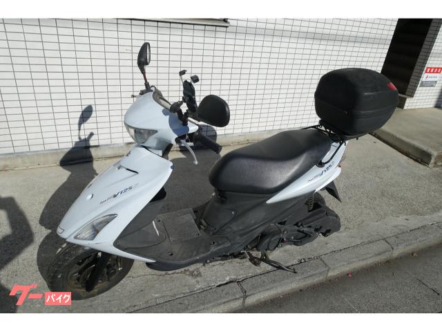 スズキ アドレスV125S CF4MA ノーマル車 ホワイト