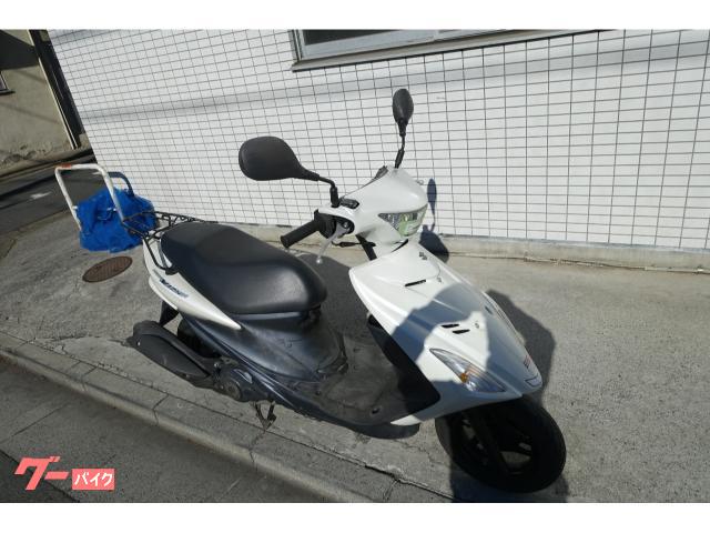 スズキ アドレスV125S CF4MA ノーマル車 ホワイト