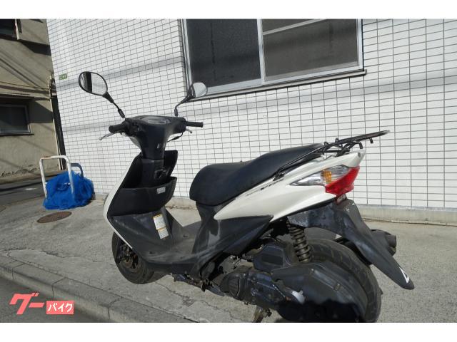 スズキ アドレスV125S CF4MA ノーマル車 ホワイト