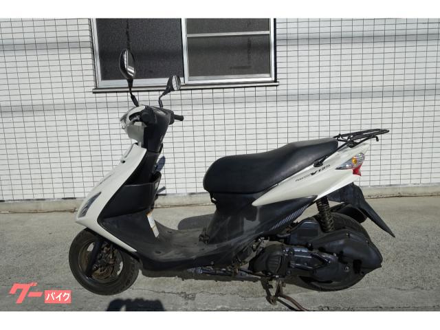 スズキ アドレスV125S CF4MA ノーマル車 ホワイト