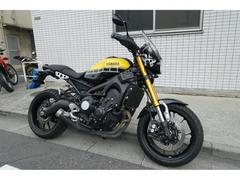 ヤマハ　ＸＳＲ９００　ＲＮ４６Ｊ　インターカラー　４スト水冷３気筒クロスプレーンエンジン　ノーマル車