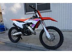 ＫＴＭ　１２５ＳＸ　２０２４モデル　セル付き　ＷＰサス　インジェクション　水冷２サイクル　エンデューロレーサー