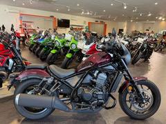 ホンダ　レブル１１００　レブル１１００　ＤＣＴモデル　大型スクリーン　ＥＴＣ装着済み