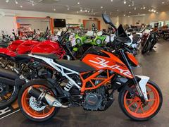 ＫＴＭ　３９０デューク　３９０ＤＵＫＥ　メーターバイザー　ナックルガード　フェンダーレス　スライダー　グリップヒーター　ＵＳＢ　ＥＴＣ装着