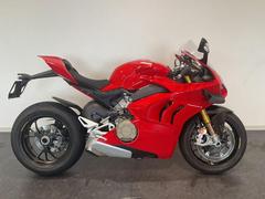 ＤＵＣＡＴＩ　パニガーレＶ４　Ｓ　人気のウイング付きモデル　全国配送可能