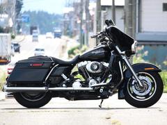 ＨＡＲＬＥＹ−ＤＡＶＩＤＳＯＮ　ＦＬＨＸ　ストリートグライド