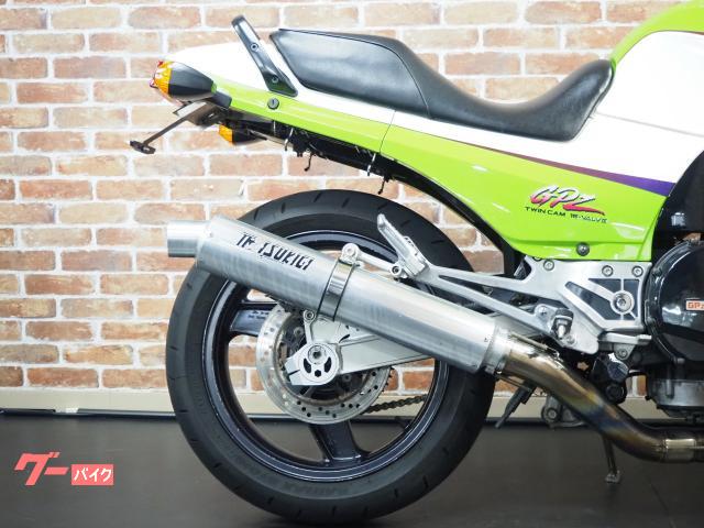 カワサキ ＧＰＺ９００Ｒ ＥＴＣ 月木レーシングフルエキ リアタイヤ１７インチ オイルクーラー ハンドル｜バイクランド直販センター  環七鹿浜店｜新車・中古バイクなら【グーバイク】