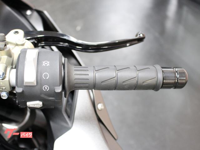 カワサキ Ninja ZX－10R ETC2．0 スクリーン｜バイク