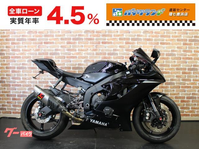 ＹＺＦ−Ｒ６　アクラポビッチマフラー　　　クイックシフター　バックステップ　フェンダーレス　その他