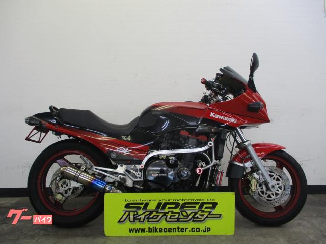 ＧＰＺ９００Ｒ　１９９０年モデル　ブレンボ　オイルクーラー　アクティブサブフレイム　スタビライザー　エンジンスライダー　ＥＴＣ