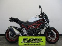スズキ　ＳＶ６５０　ＡＢＳ　２０２１年モデル　ブリリアントホワイト　エンジンガード　スレンダーＵＳＢ電源２口　ＥＴＣ