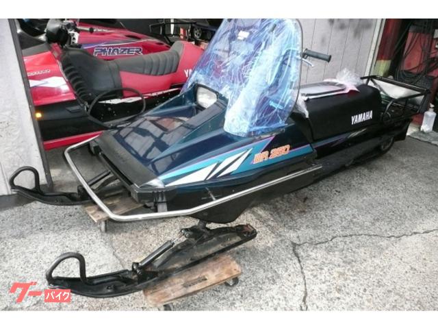 スノーモービル　700cc ロングキャタ　　バック付き　ジャンク 山形発!! ヤマハ スノーモービル VMAX600LE ロングキャタ 通電OK