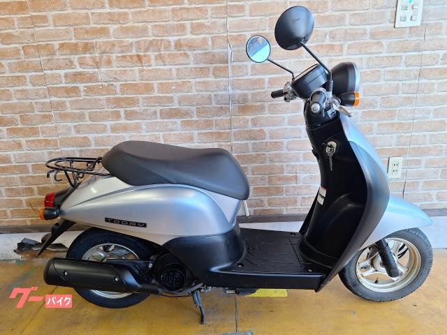 ホンダ トゥデイ AF67型 2014年式 リアタイヤバッテリー新品