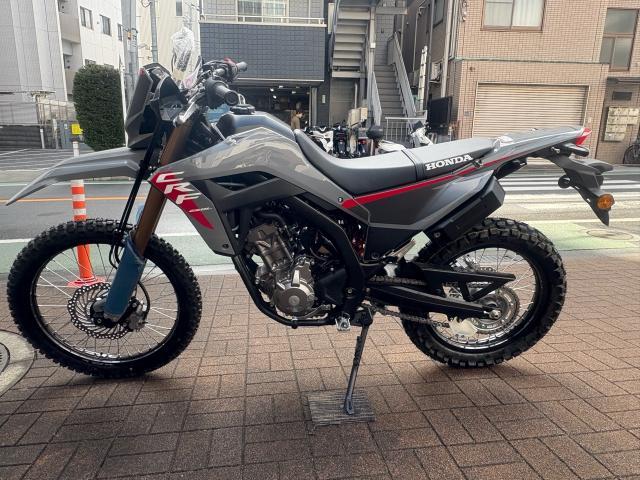 CRF250L 　スイフトグレー　2024年モデル 自賠責保険-令和11年5月迄　総距離625ｋｍ　ETC装備　新車同様　 車両情報:ホンダ CRF250L | （有）ピットインオート | 中古バイク