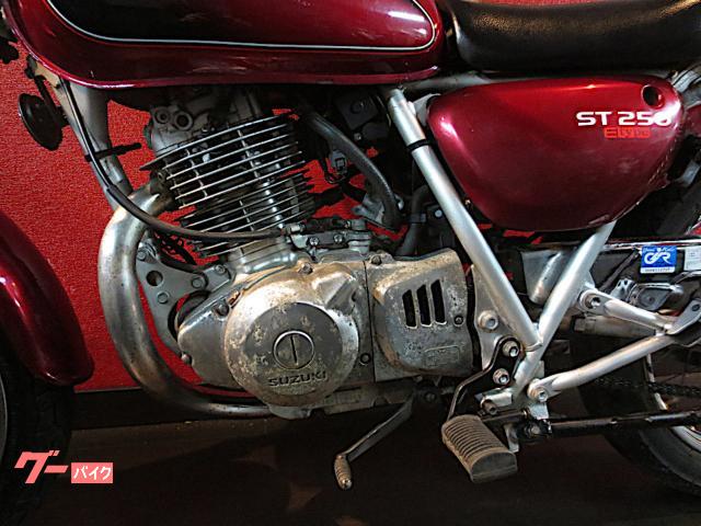 スズキ　ST250 美車　インジェクションタイプ　近隣配達無料です スズキ ST250 Eタイプ インジェクション車 リヤキャリヤ付き