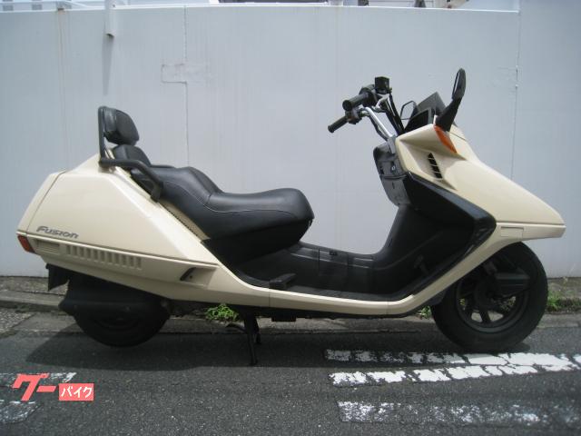 フュージョン　タイプＸ　前後タイヤ新品