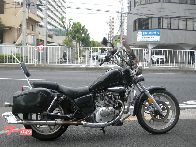 ＧＺ１２５ＨＳ　カスタムマフラー　バニアケース　Ｆスクリーン　エンジンガード　シーシーバー