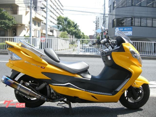 スカイウェイブ２５０　タイプＭ　ＣＪ４５Ａ　ＦＩ　　ＥＴＣ　　　カスタムマフラー　タンデムバー