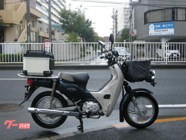 スーパーカブ５０プロ　　ＰＧＭ−ＦＩ　ＡＡ０４　リアＢＯＸ　Ｆバスケット