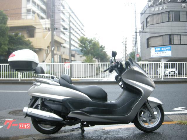 グランドマジェスティ２５０　ＳＧ１５Ｊ　ＦＩ　Ｒボックス　バッグレスト