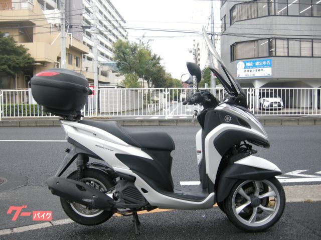 トリシティ１２５　ＳＥ８２Ｊ　ＦＩ　ロングスクリーン　リアＢＯＸ