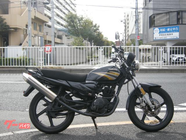 ＹＢ１２５Ｚ　カスタムマフラー　リアキャリア