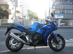 ホンダ　ＣＢＲ２５０Ｒ　ＭＣ４１　ＦＩ　フルカウルスポーツバイク　メットホルダー