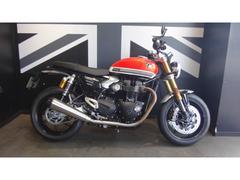 ＴＲＩＵＭＰＨ　スピードツイン１２００ＲＳ