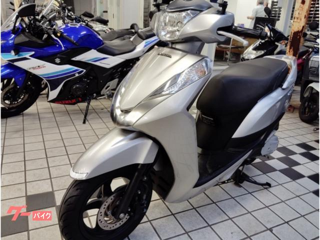 ホンダ リード125 JF45 アルテミスシルバーメタリック