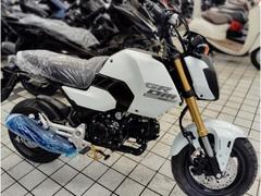 ホンダ　グロム　国内新車　パールホライゾンホワイト