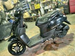 スズキ　レッツ　フォーサイクル　インジェクション　ＣＡ４ＡＡ