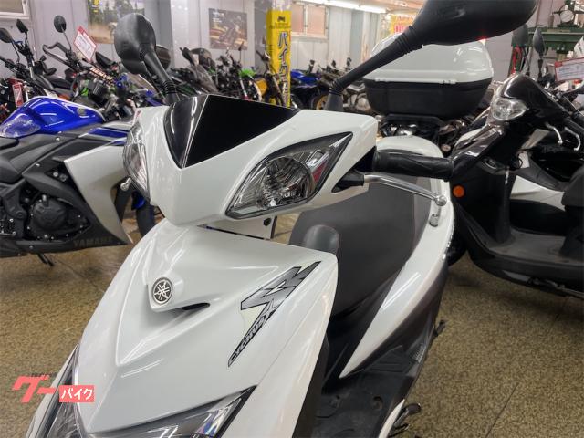 ヤマハ シグナスX SR SE44J ホワイト リアボックス付き
