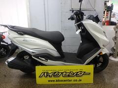 スズキ　バーグマンストリート１２５ＥＸ　２０２３年　ホワイト