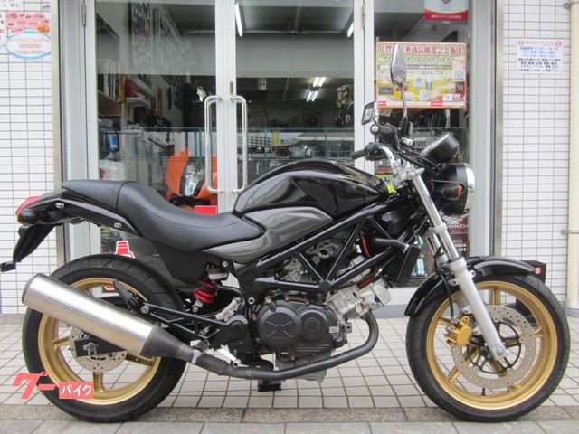 ホンダ ｖｔｒ２５０ インジェクション ブラックカーボンスペシャル モトドーウェル 新車 中古バイクなら グーバイク