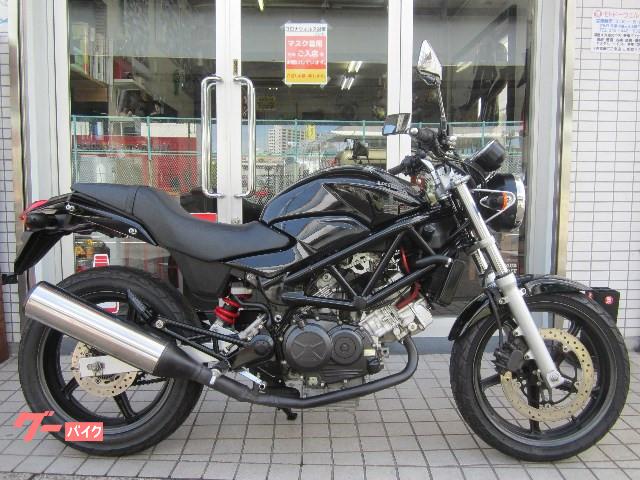 ホンダ ｖｔｒ２５０ ２ インジェクション ブラックフレーム モトドーウェル 新車 中古バイクなら グーバイク