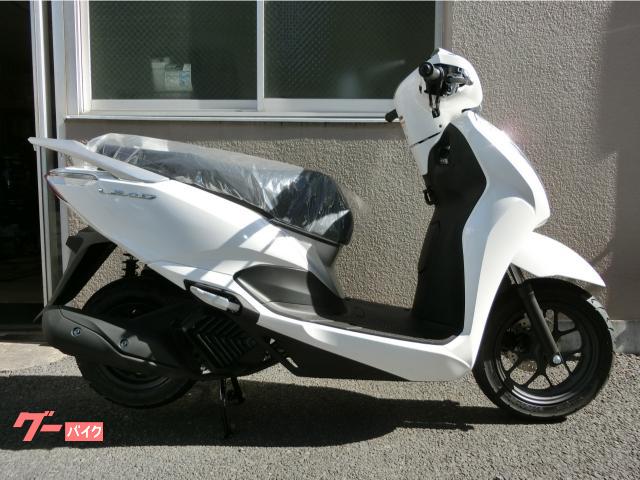 リード125 パールスノーフレークホワイト